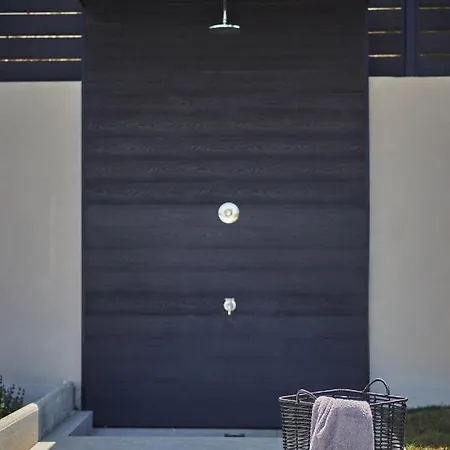 Βίλα Althea Lavish Estate - & *