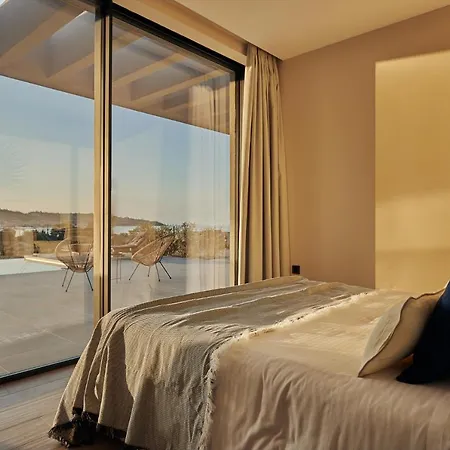 Βίλα Althea Lavish Estate - &