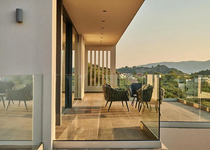 Villa Althea Lavish Estate - & *