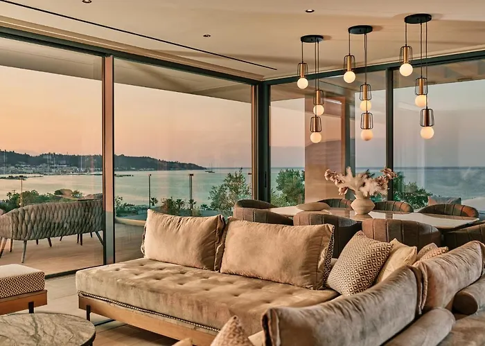 Althea Lavish Estate - Villa&suite Villa *