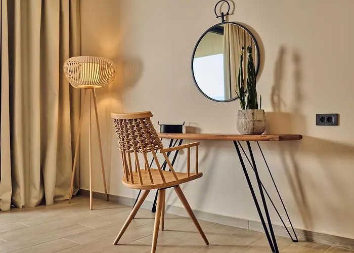 Althea Lavish Estate - Villa&suite