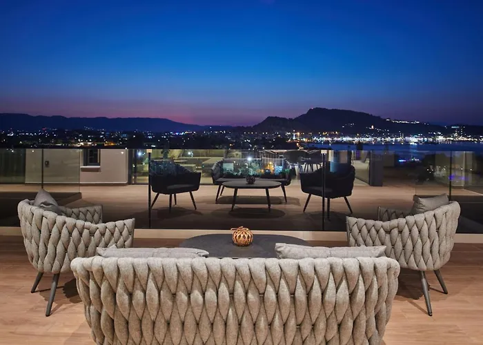 Villa Althea Lavish Estate - Villa&suite