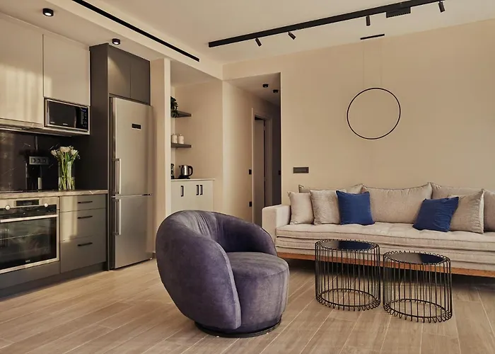 Althea Lavish Estate - Villa&suite *
