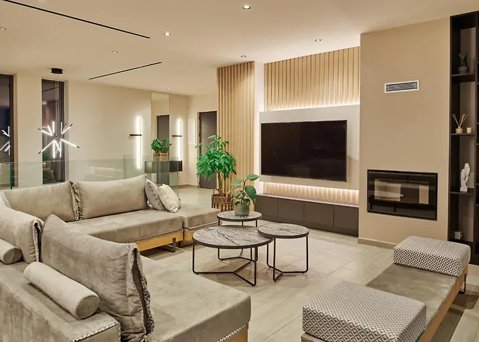 Althea Lavish Estate - Villa&suite